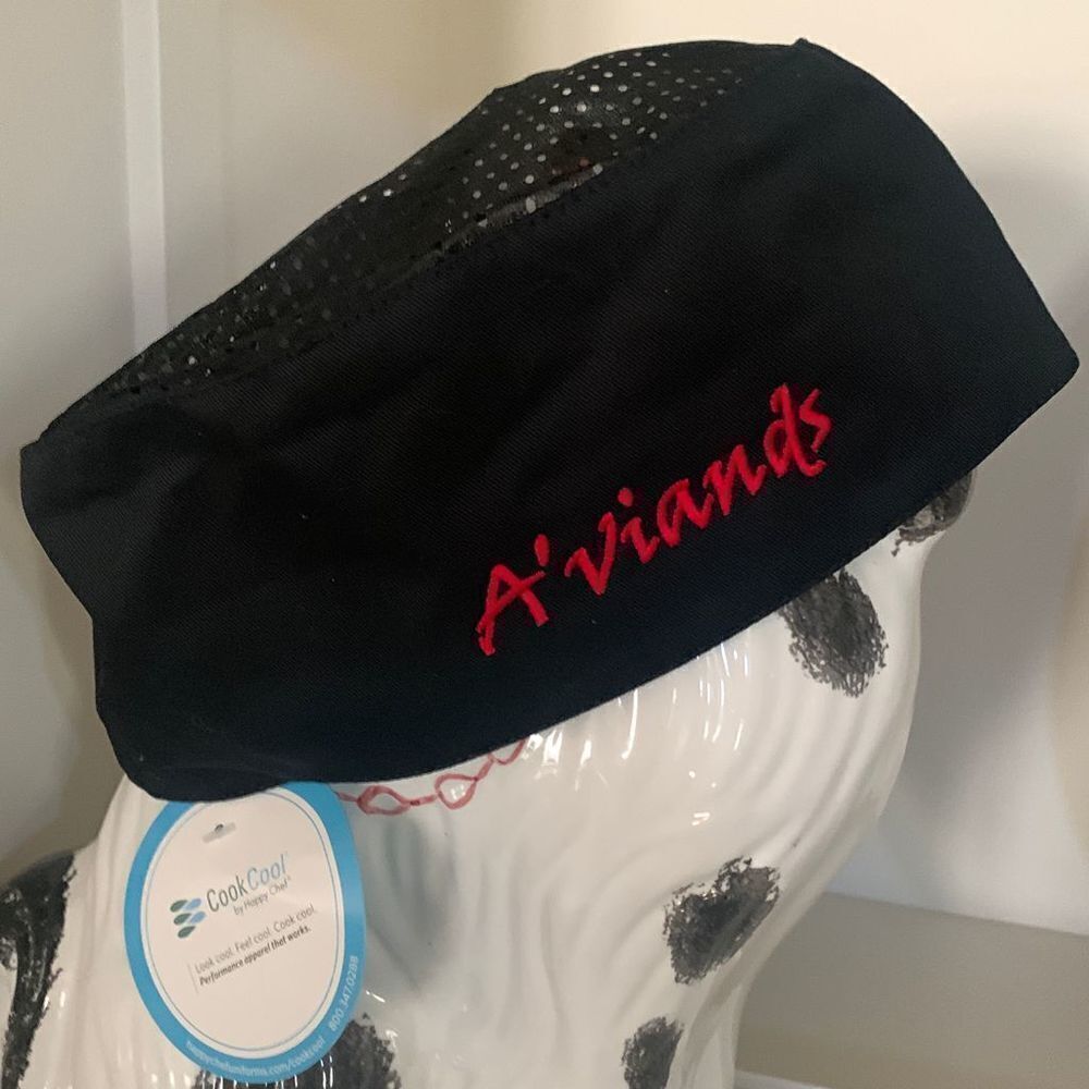 CHEF Black Hat. NWT